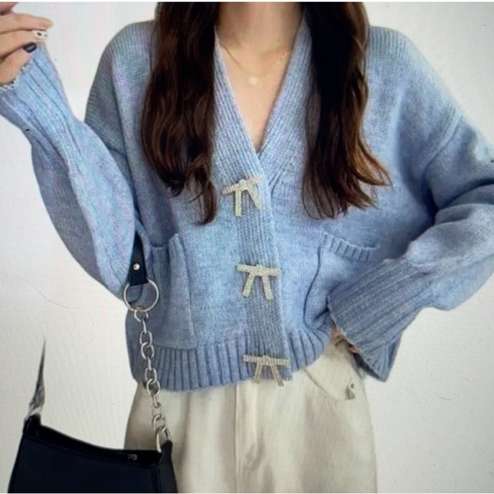 Zara Rhinestone Bow Powder Blue Cropped Cardigan with Relaxed Fit Small